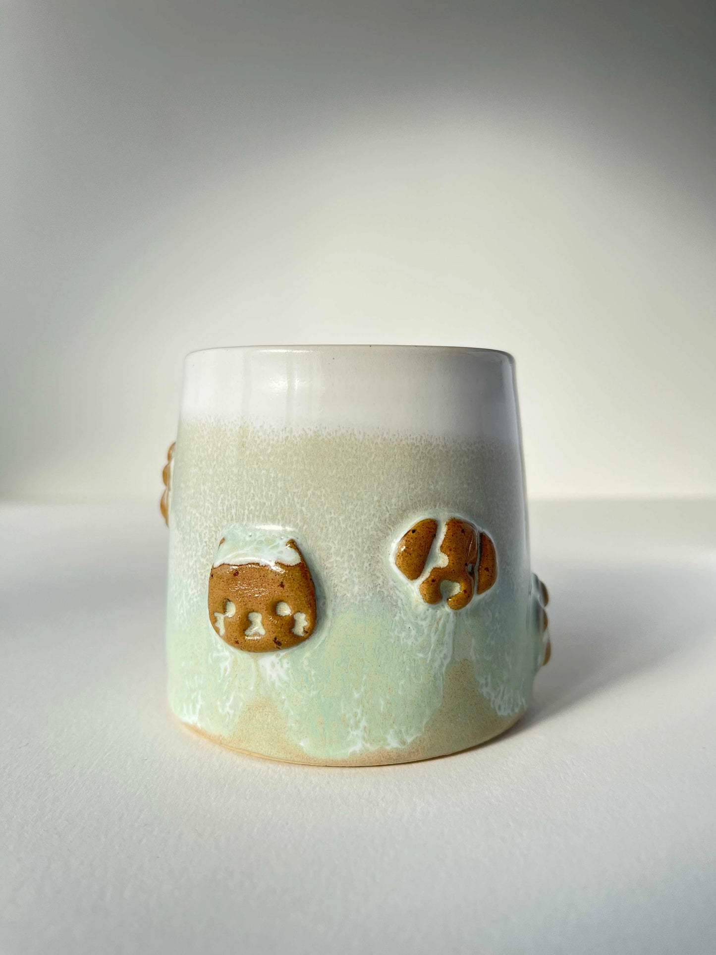 Tasse in Mintgrün weiß - Motiv "Hund & Katze"