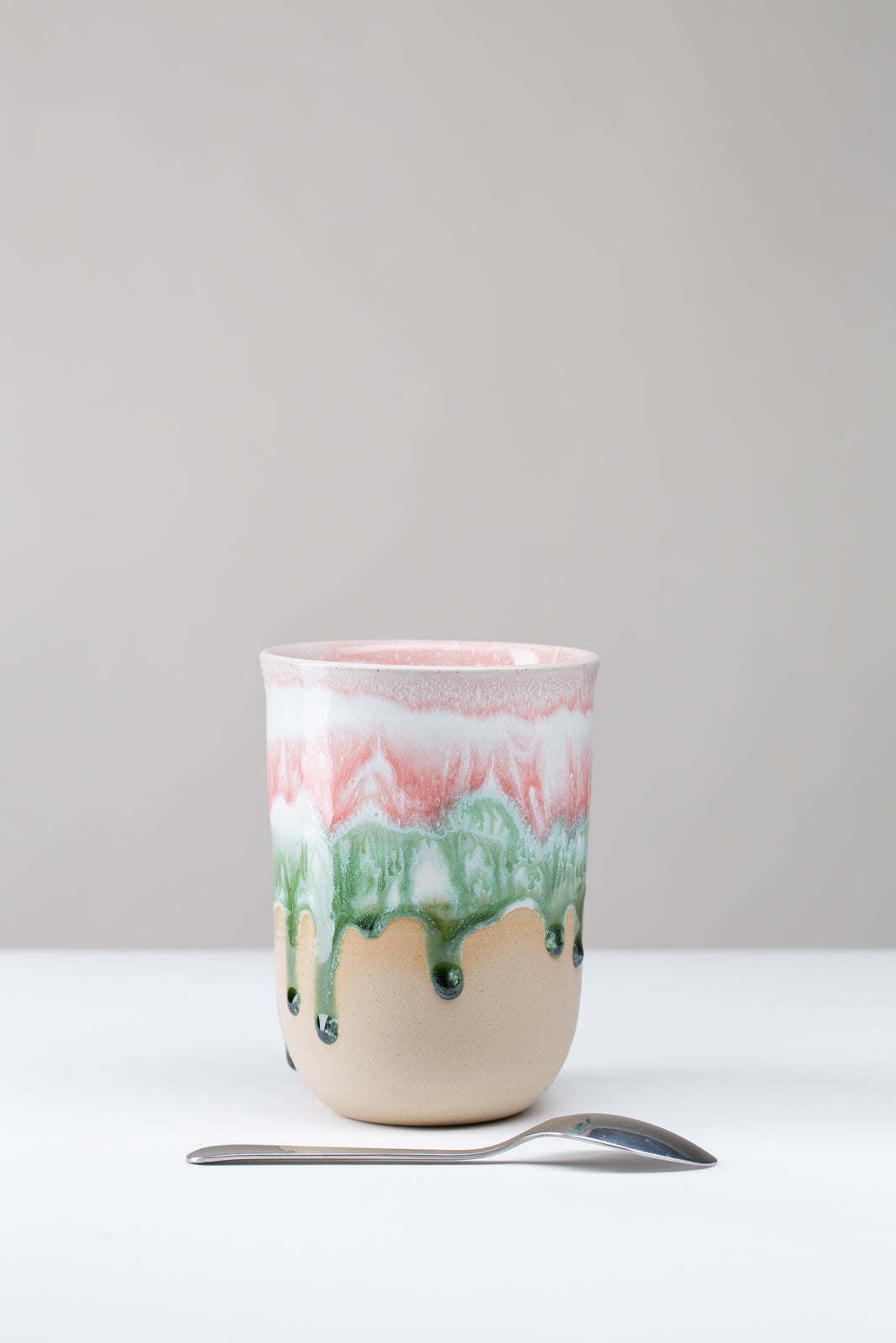 "Strawberry Matcha" Becher - Größe XL