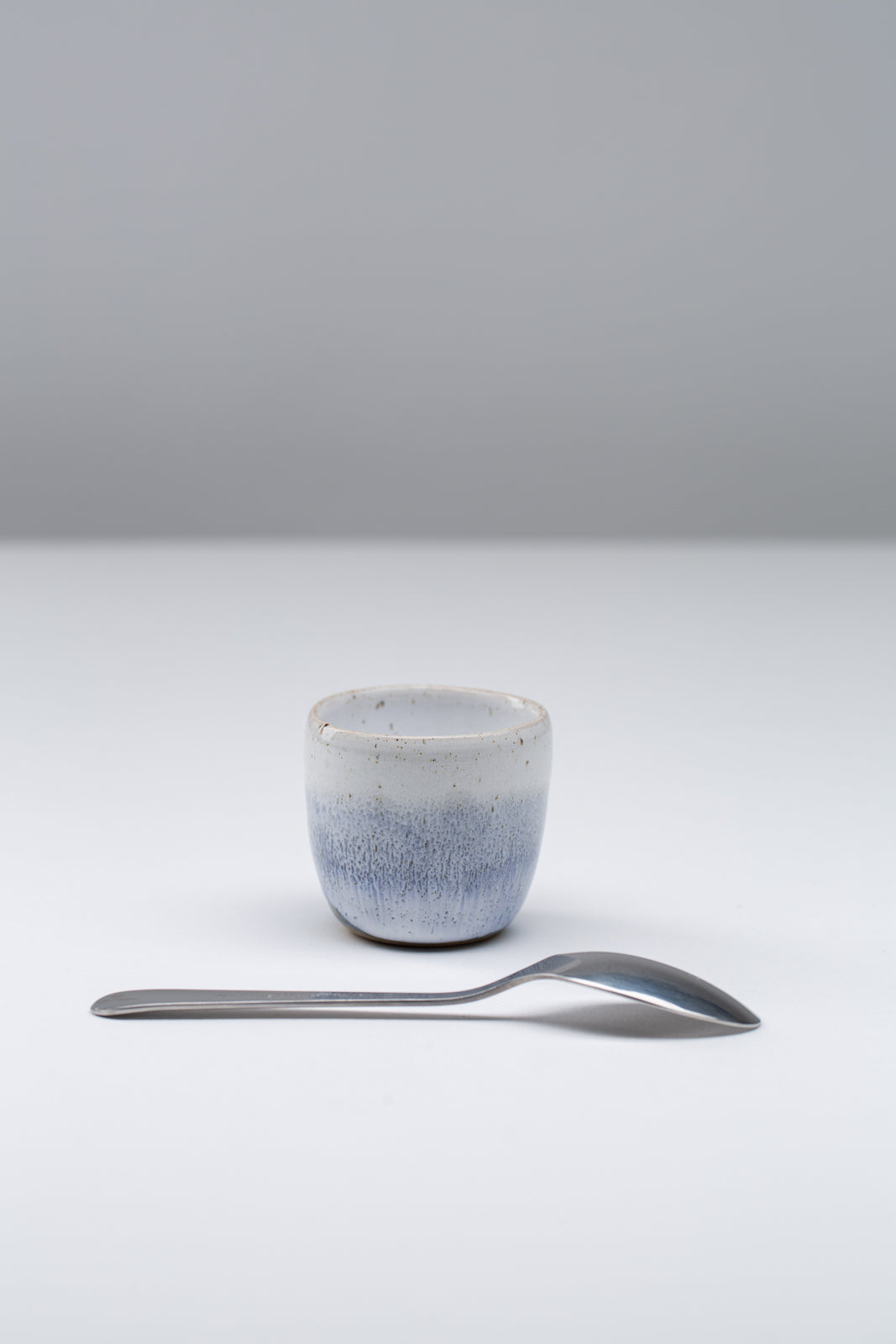 Mini Espressobecher - Eisblau gepunktet