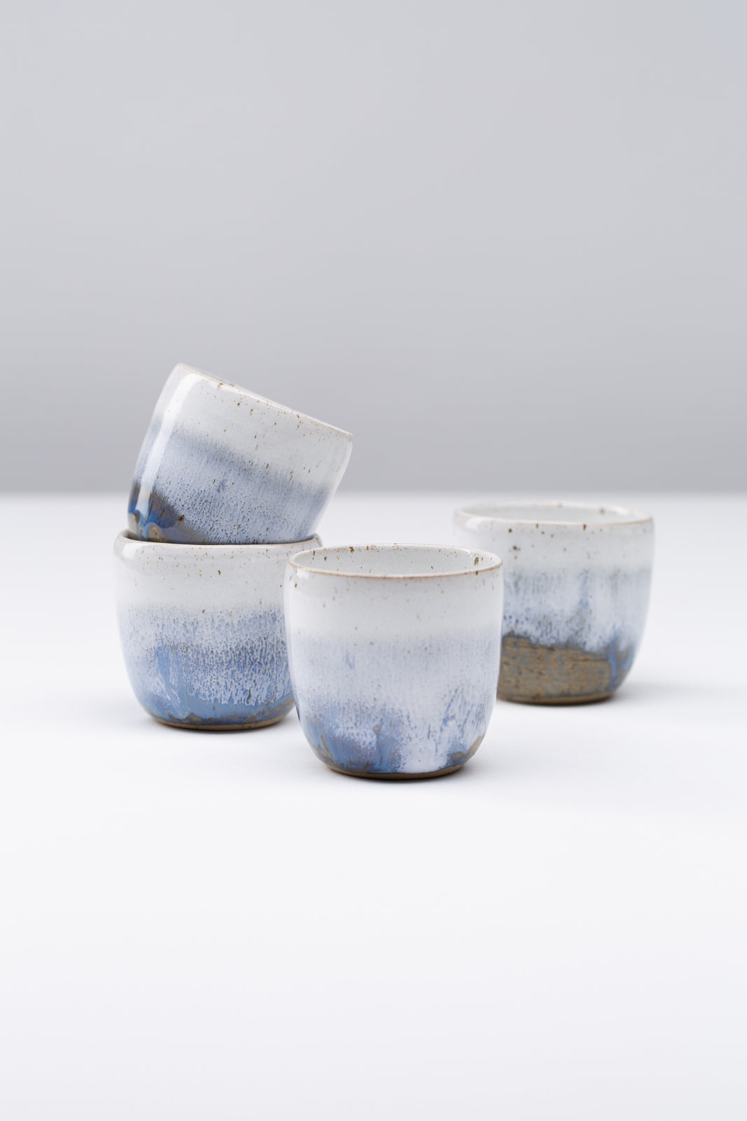 Mini Espressobecher - Eisblau gepunktet