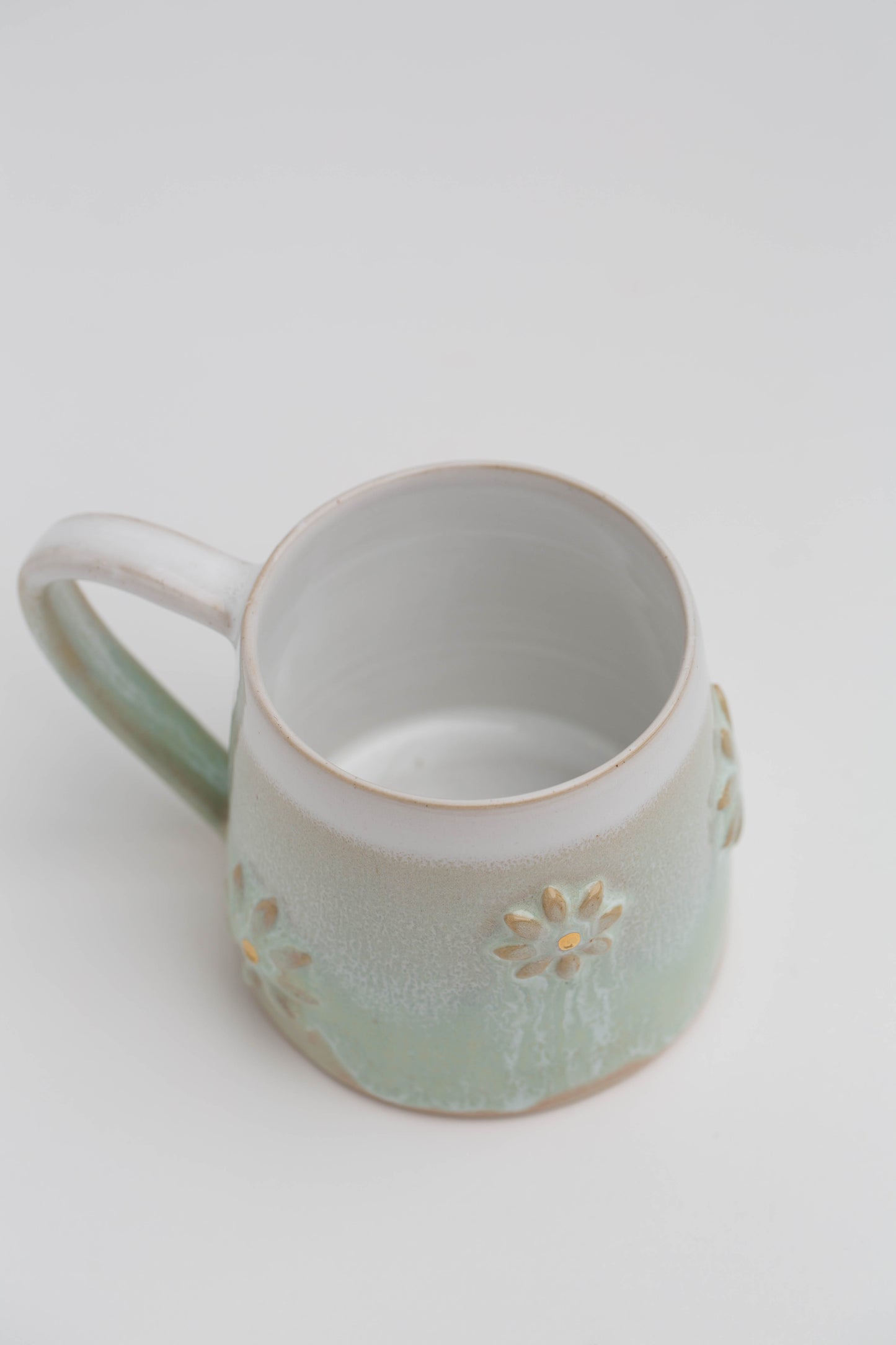 Flower-Tasse mit Echtgold