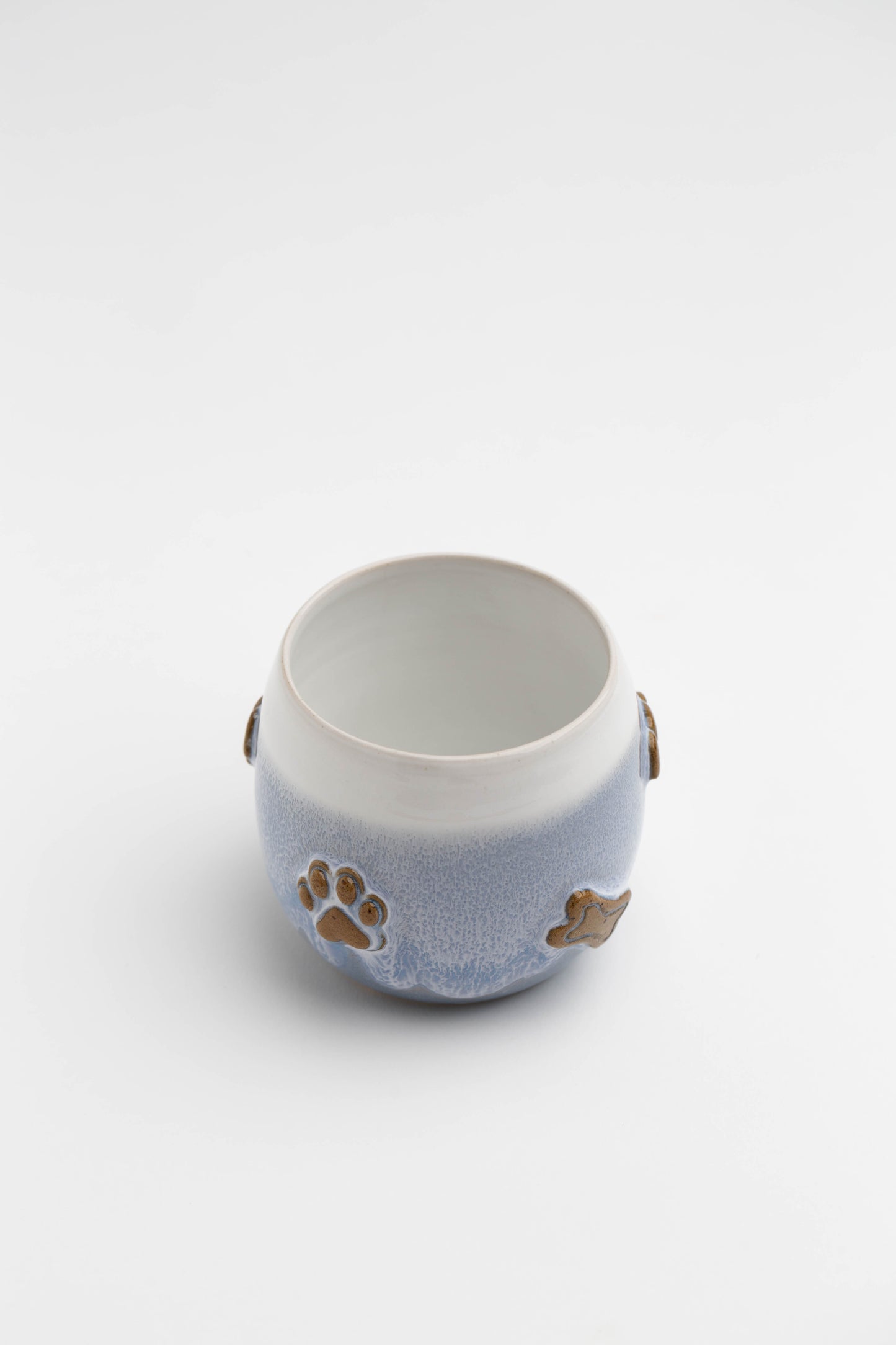 Becher in Eisblau weiß - Motiv "Hund"