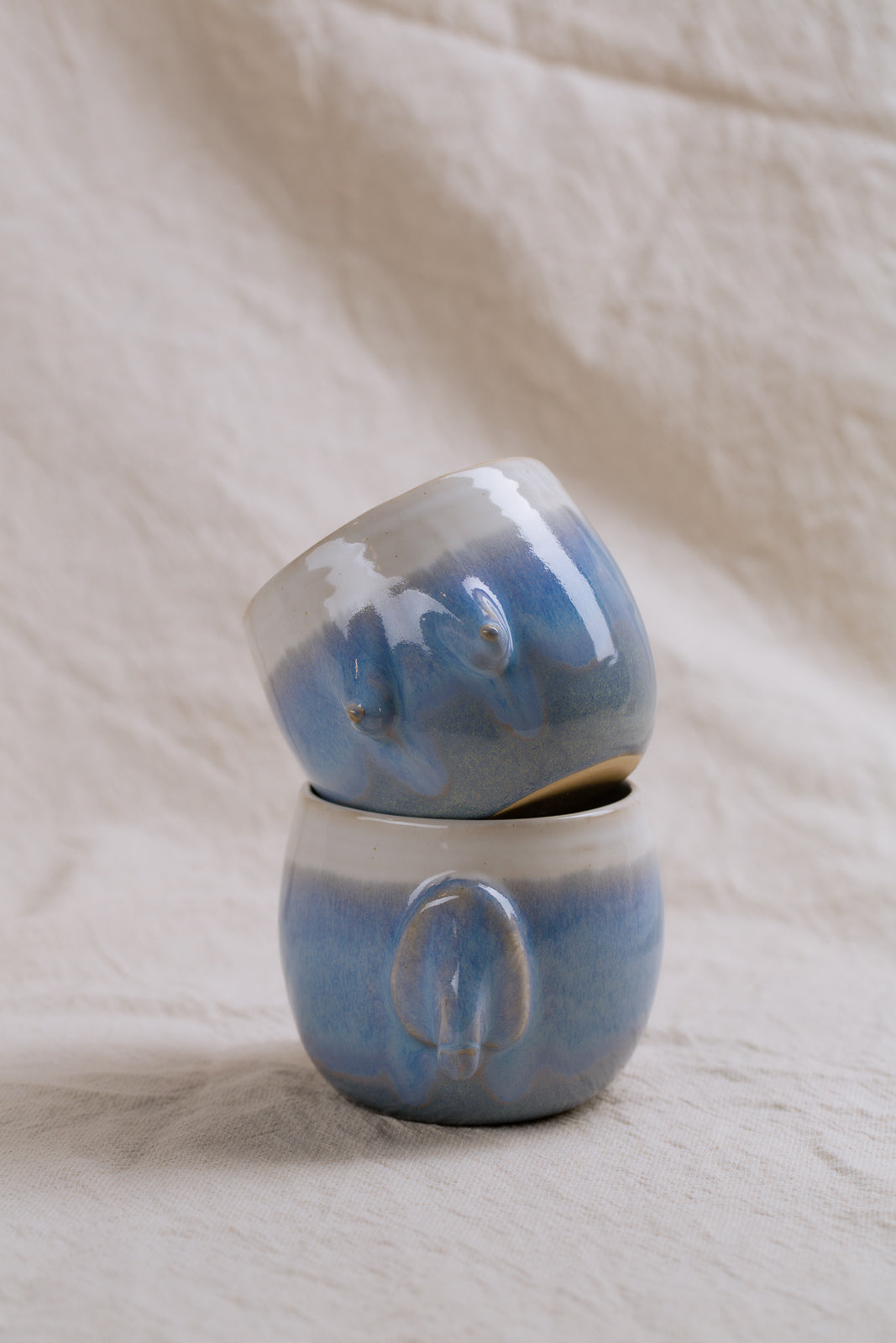 "Boobie" Becher M - Eisblau